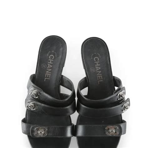 zwarte chanel sandalen